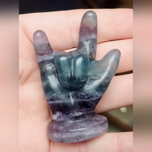 Crystal Love Hands, Valentines Day Gift idea. - Picture 4 of 13